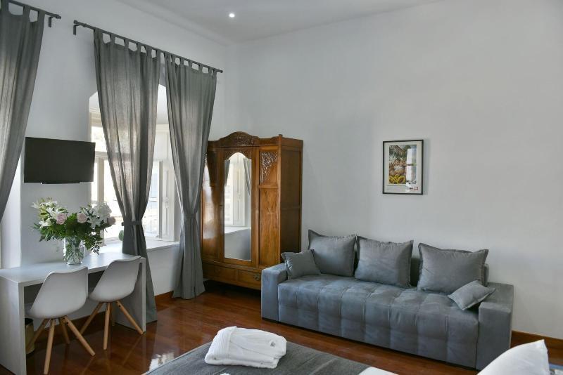 Douskos Port House Hotel Ídra Kültér fotó