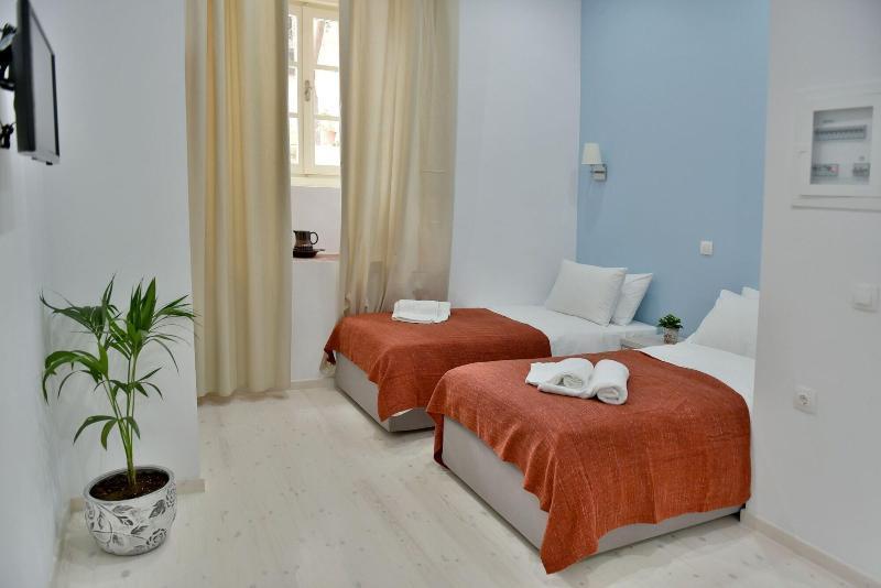 Douskos Port House Hotel Ídra Kültér fotó