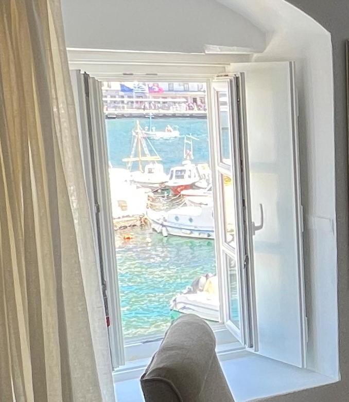 Douskos Port House Hotel Ídra Kültér fotó