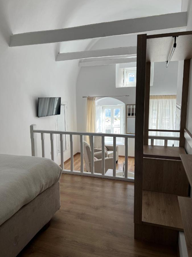 Douskos Port House Hotel Ídra Kültér fotó