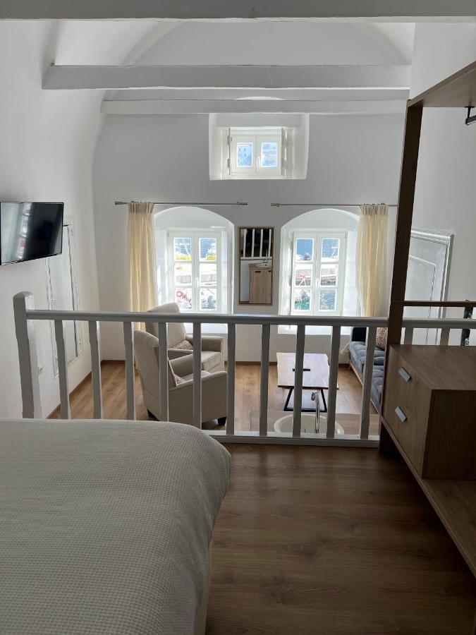 Douskos Port House Hotel Ídra Kültér fotó